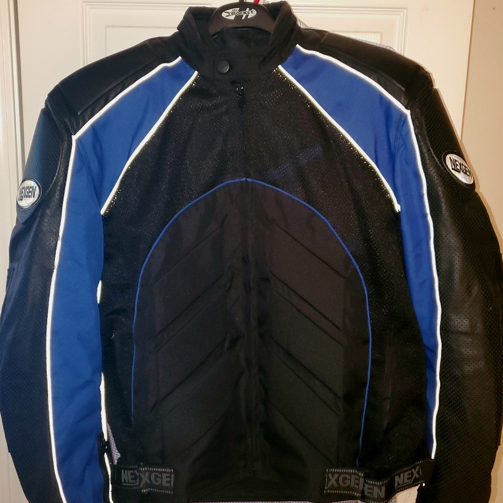 Mens XL Nexgen Motorcycle Jacket